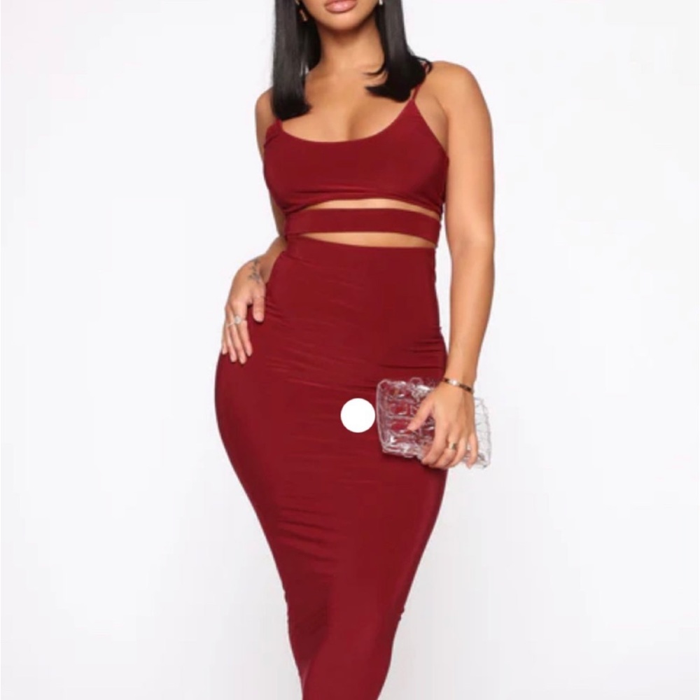 cutout crop top